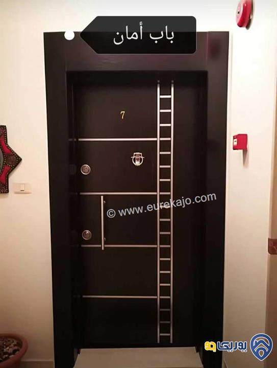 شقة سوبر ديلوكس طابق ثاني مساحة 200م للبيع في ضاحية النخيل 