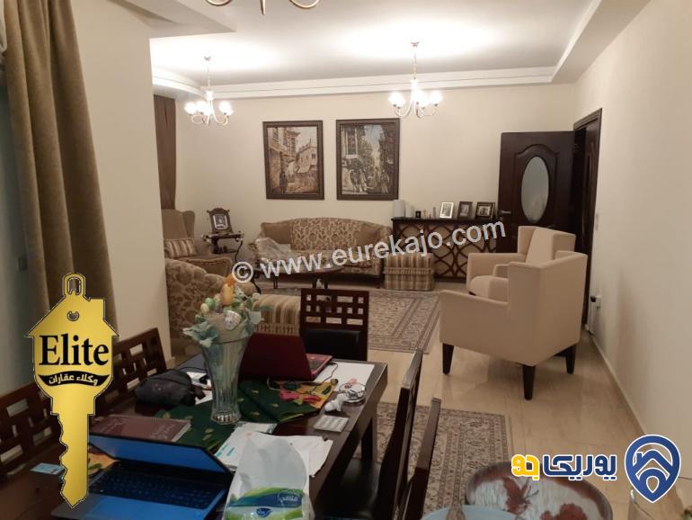 شقة سوبر ديلوكس للبيع طابق ثالث مساحة البناء 227م و مساحة الروف 100م في مرج الحمام