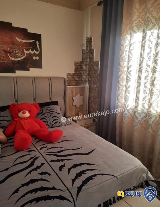 شقة مساحة 90م طابق أول للبيع في ماركا الشمالية 