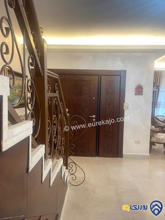 شقة سوبر ديلوكس طابق أرضي دوبلكس مساحة 270م للبيع في ضاحية النخيل 