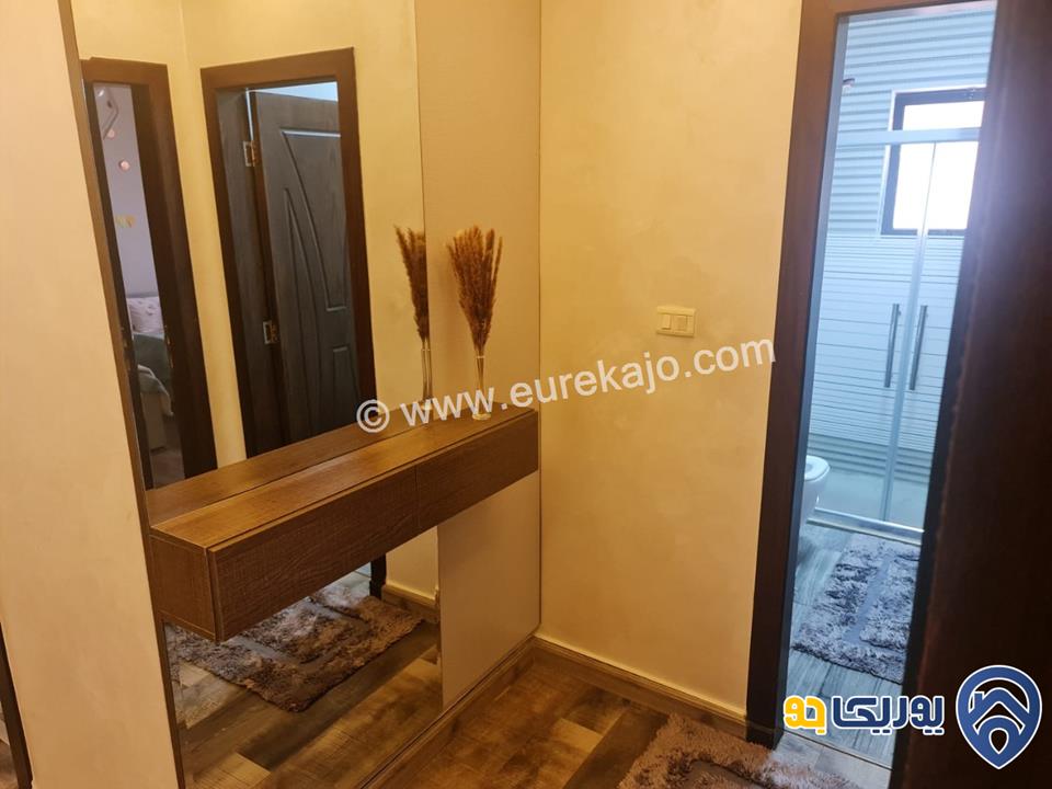 شقة سوبر ديلوكس طابق أول مساحة 225م للبيع في ضاحية النخيل 