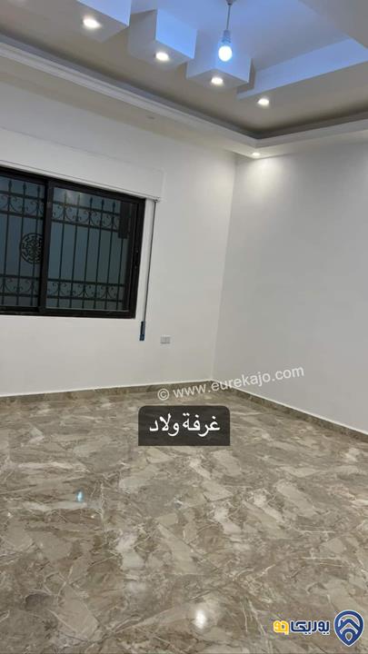شقة سوبر ديلوكس شبه أرضي مساحة 150م للبيع في ماركا الجنوبية 