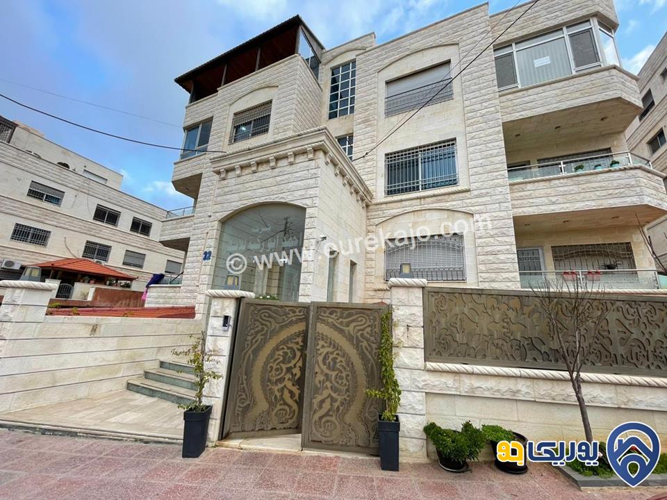 شقة سوبر ديلوكس طابق ثاني مساحة 200م للبيع في دابوق