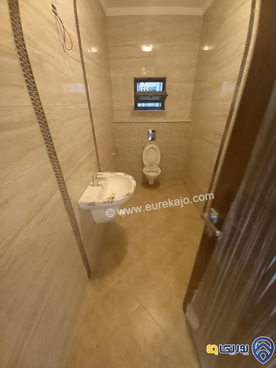شقة سوبر ديلوكس للبيع في دير غبار طابق ثالث مساحة 145م