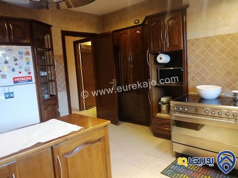 شقة سوبر ديلوكس طابق أرضي مساحة 350م للبيع مفروشة في دابوق