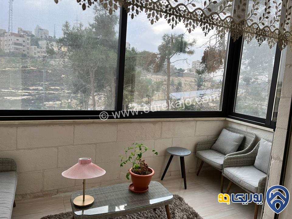 شقة سوبر ديلوكس طابق أرضي معلق مساحة 135م للبيع في مرج الحمام