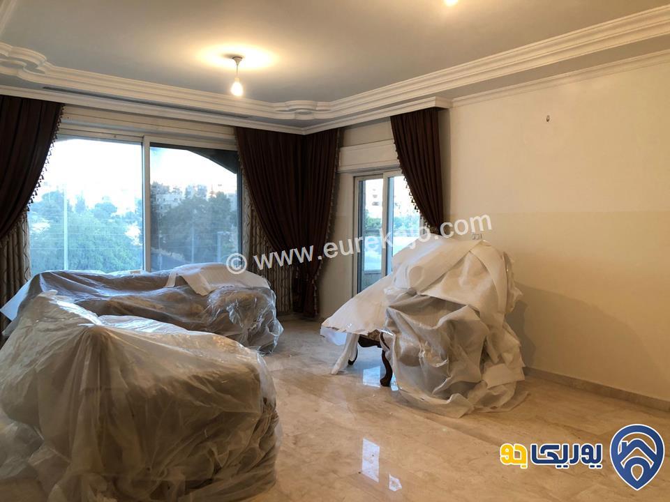 شقة فاخرة سوبر ديلوكس للبيع في دير غبار طابق ثاني مساحة 361م