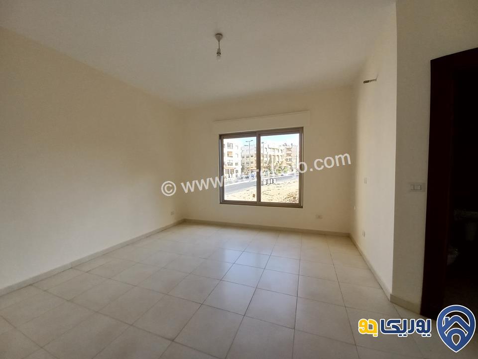 شقة فاخره للبيع ديرغبار طابق اول مساحه 250 م 