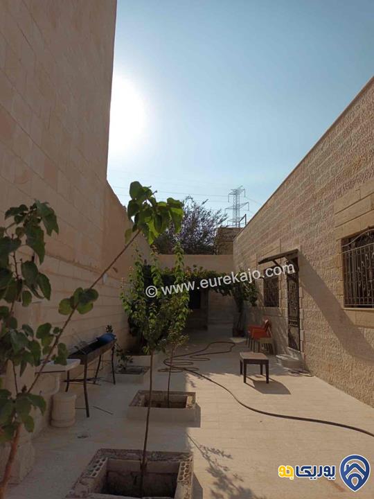 بيت مستقل للبيع مساحة 240م في ماركا الشمالي