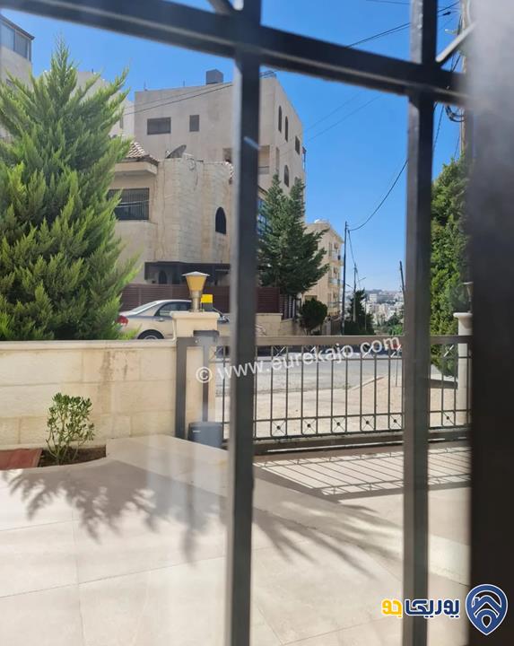 شقة سوبر ديلوكس مساحة 200م ومساحة خارجية 150م للبيع في دير غبار 