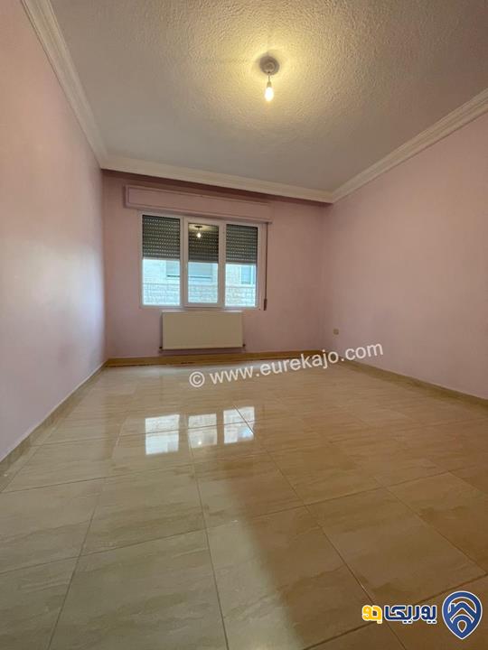 شقة سوبر ديلوكس طابق ثاني مساحة 200م للبيع في دابوق